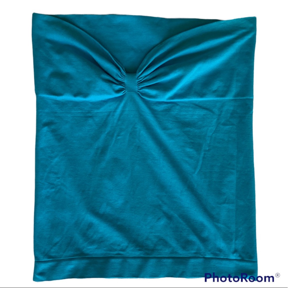 Aqua blue stretchy tube top. Medium.